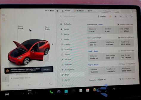 2024 Tesla Model Y from USA, damaged, VIN 7SAYGDEE5RA217617